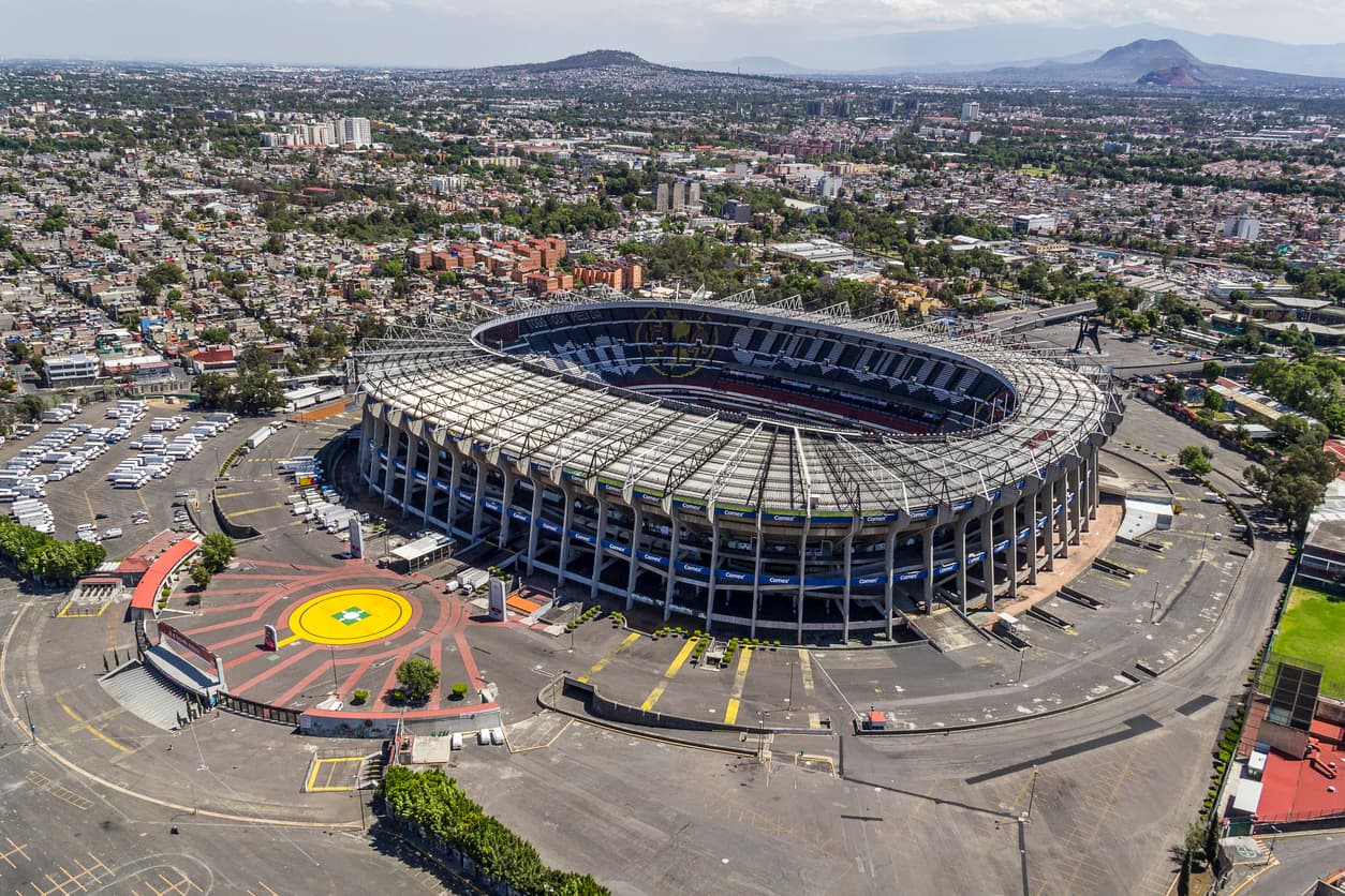<h3 class="cms-H3-H3">México</h3>
<br>
<br>
<b>Ciudad:</b> Ciudad de México
<br>
<b>Estadio:</b> Estadio Azteca