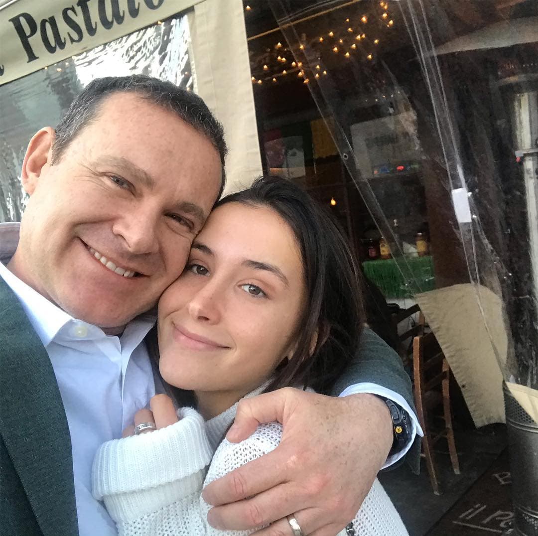 El conductor nervioso por la declaración cuestionó a la presentadora si lo anterior lo dijo en vivo con un propósito.