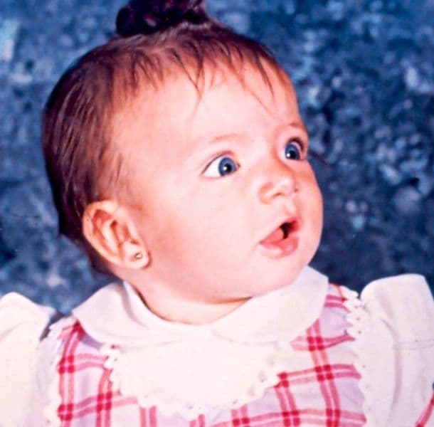 Ahora ya sabemos de quién los heredó, el parecido entre madre e hijo es evidente.