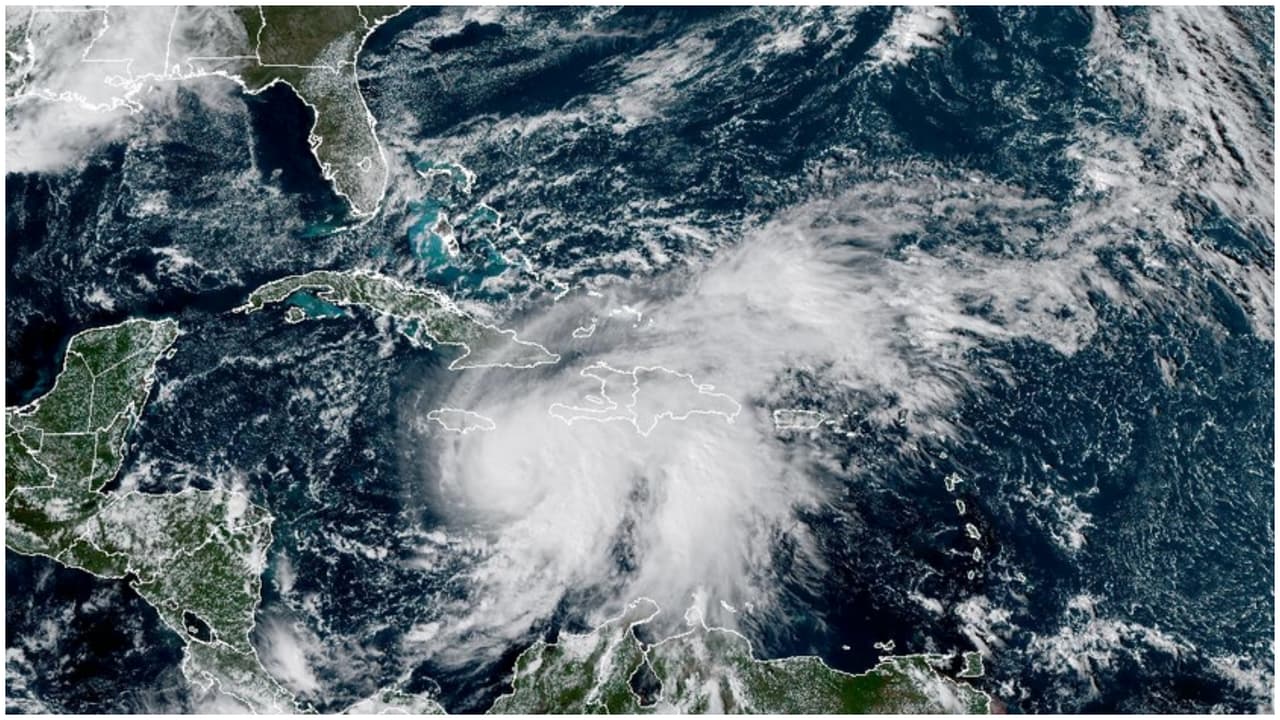 Huracán Melissa podría alcanzar vientos de más de 150 mph cerca del oriente de Cuba