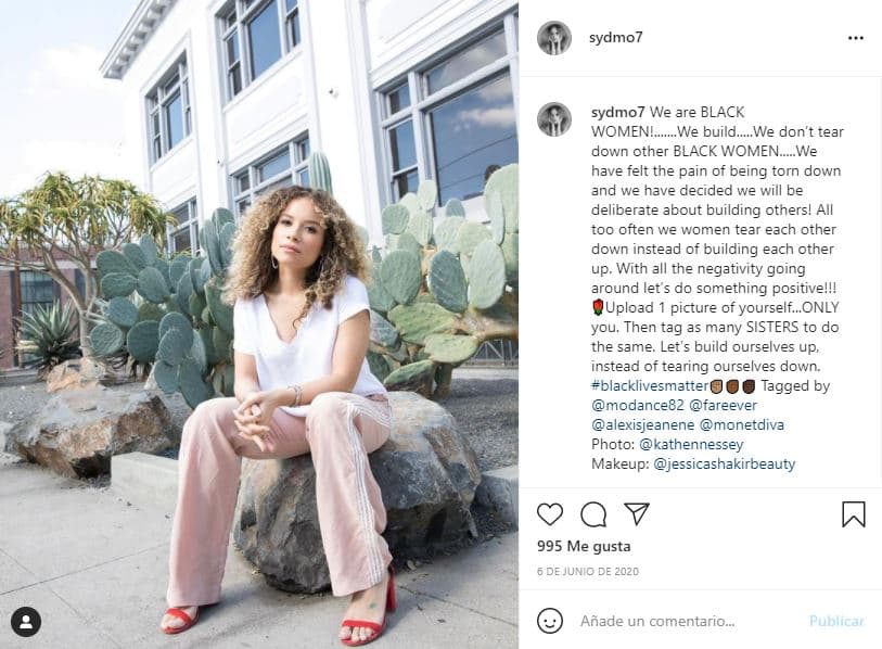 En junio del año pasado, usó su cuenta de Instagram para lanzar una declaración relacionada con su color de piel: "¡Somos mujeres negras! Construimos. No derribamos a otras mujeres negras". Junto a su post escribió el hashtag #blacklivesmatter.