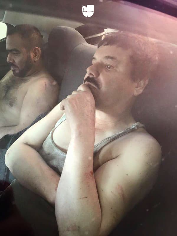 "El Chapo" y "El Cholo Iván" en un auto, tras ser capturados