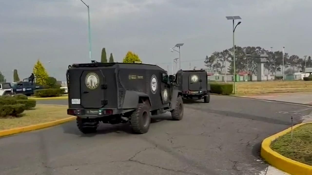 México traslada a 37 criminales a Estados Unidos