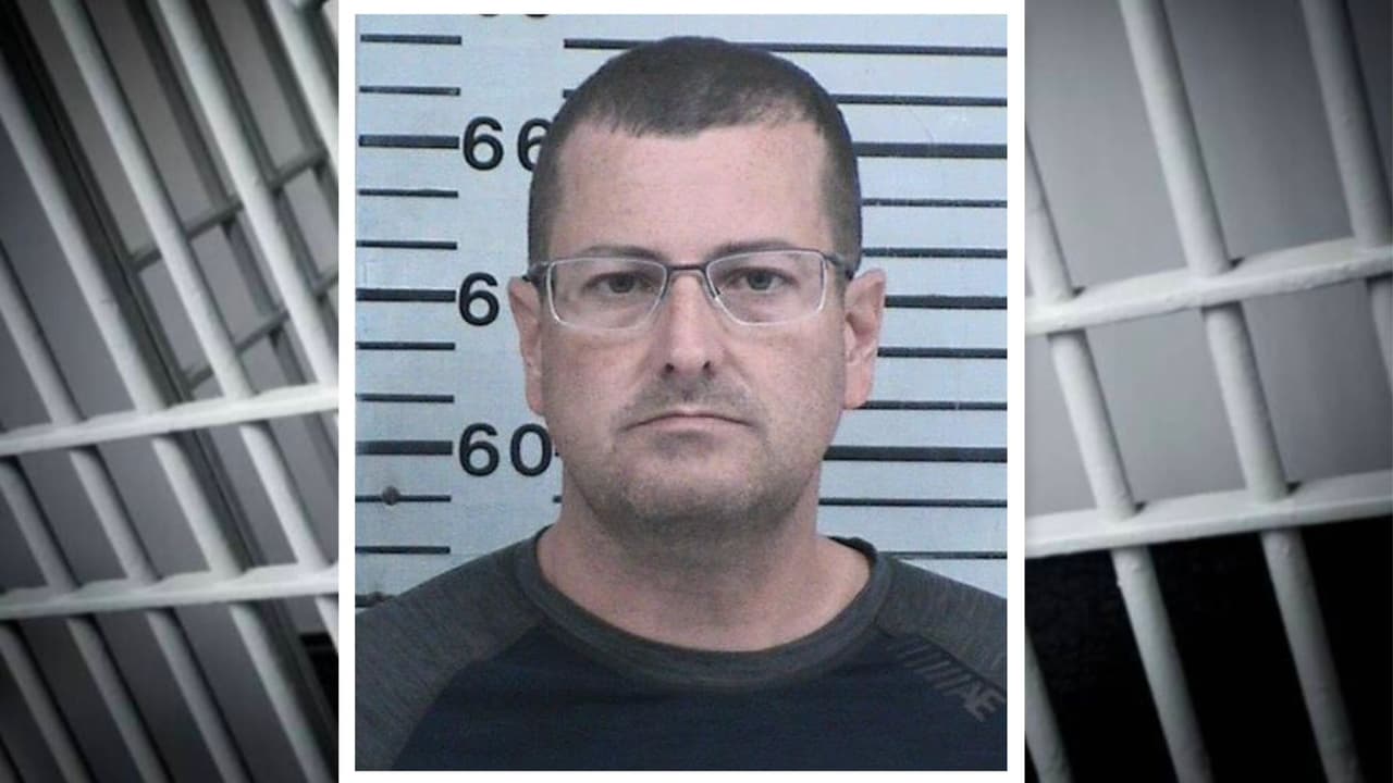 Candidato republicano a Concejo Municipal es arrestado por pornografía infantil a tan solo horas de las elecciones en Texas