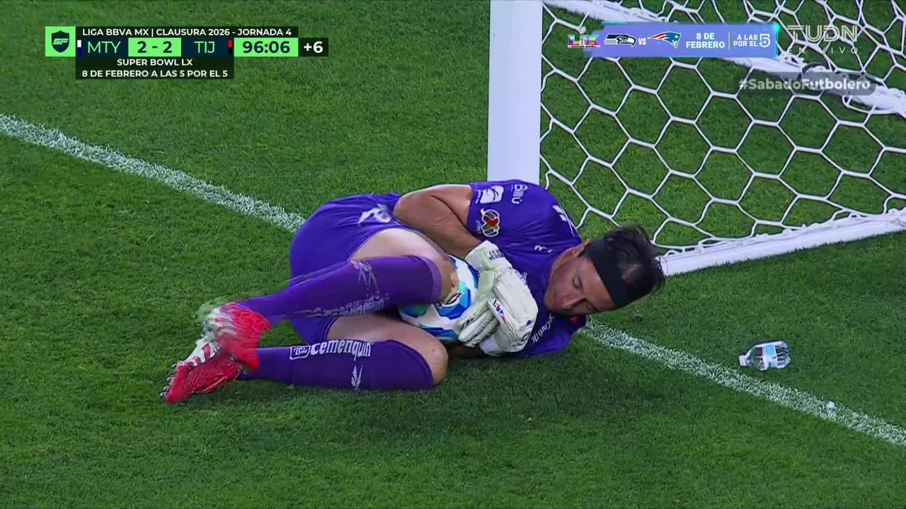 ¡TIRO ATAJADO! disparo por Sergio Canales.