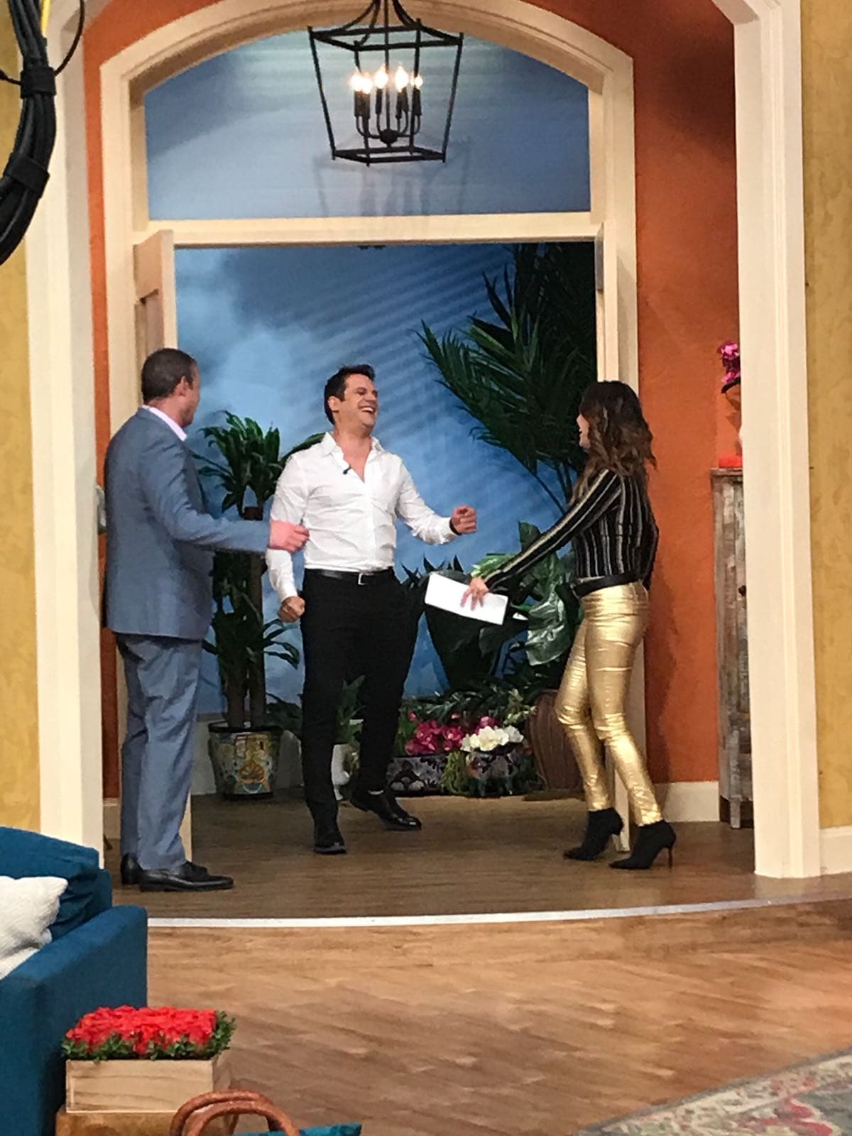 Tal y como lo anticipó desde las primeras horas del programa, Alan Tacher convenció a su hermano Mark para que lo visitara en Despierta América.