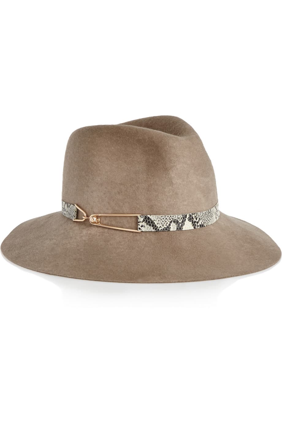 Un sombrero camel como este de Nordstrom debería ser un básico en cualquier armario femenino.