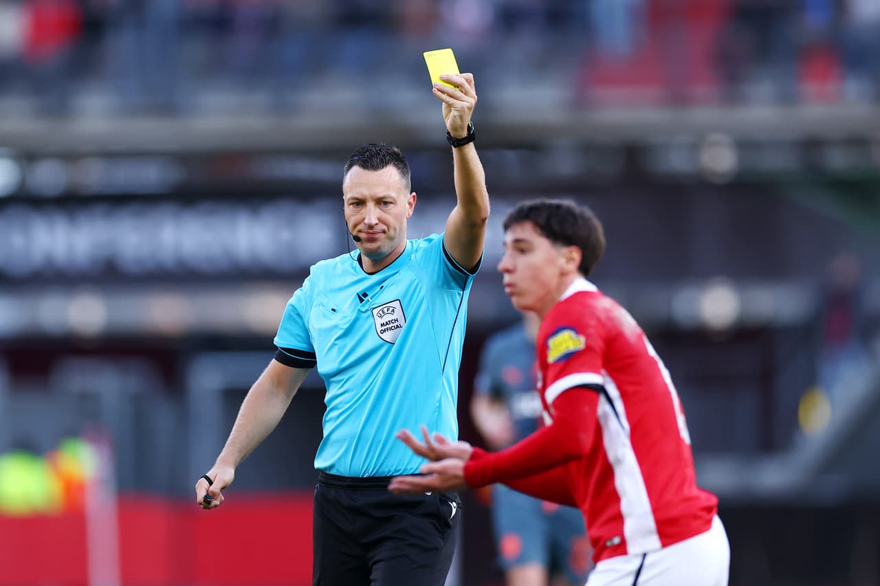 Mateo Chávez y AZ eliminados en la UEFA Conference League