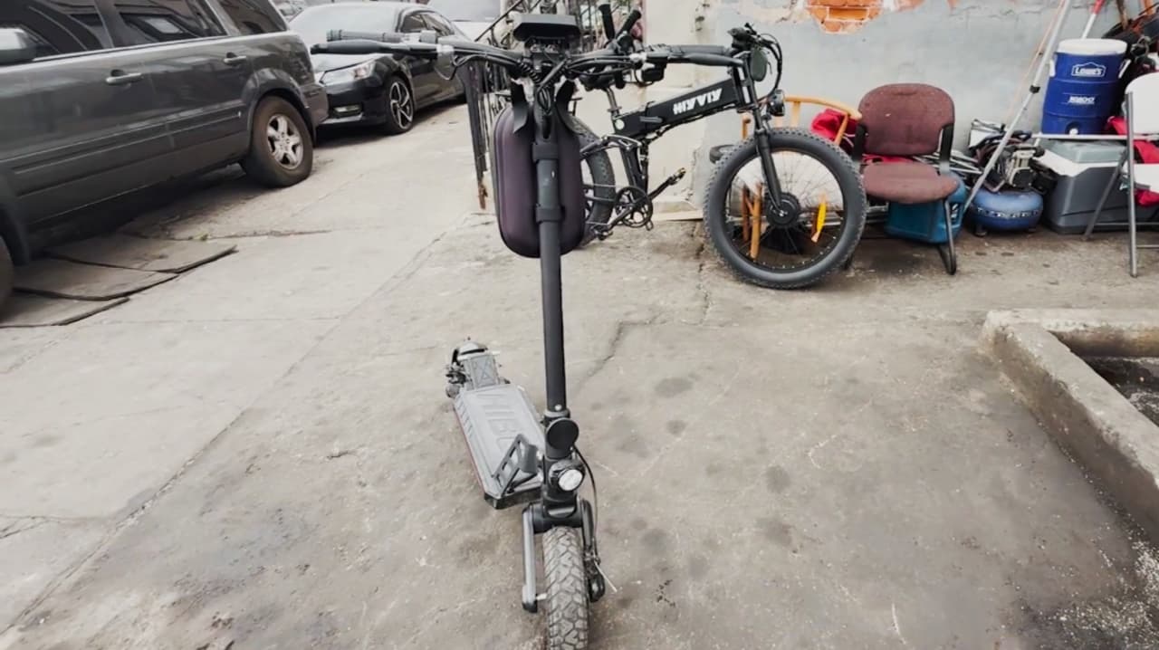 ¿A favor o en contra? Bicicletas eléctricas y 'scooters' dividen opiniones en Filadelfia