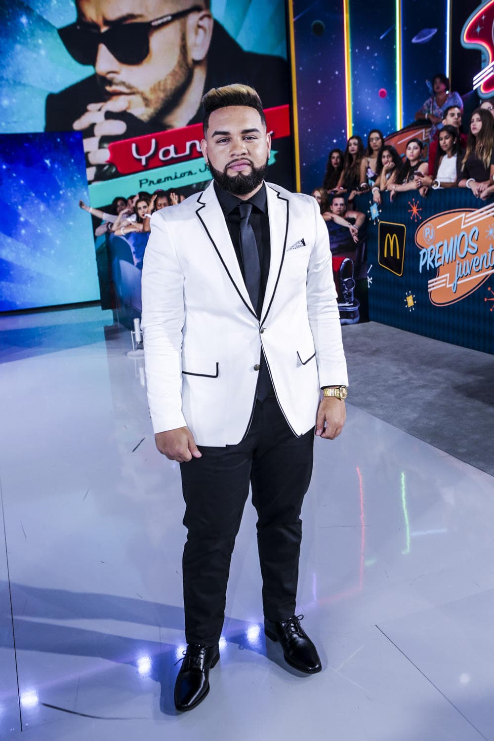 BLA.- Le Juan James.