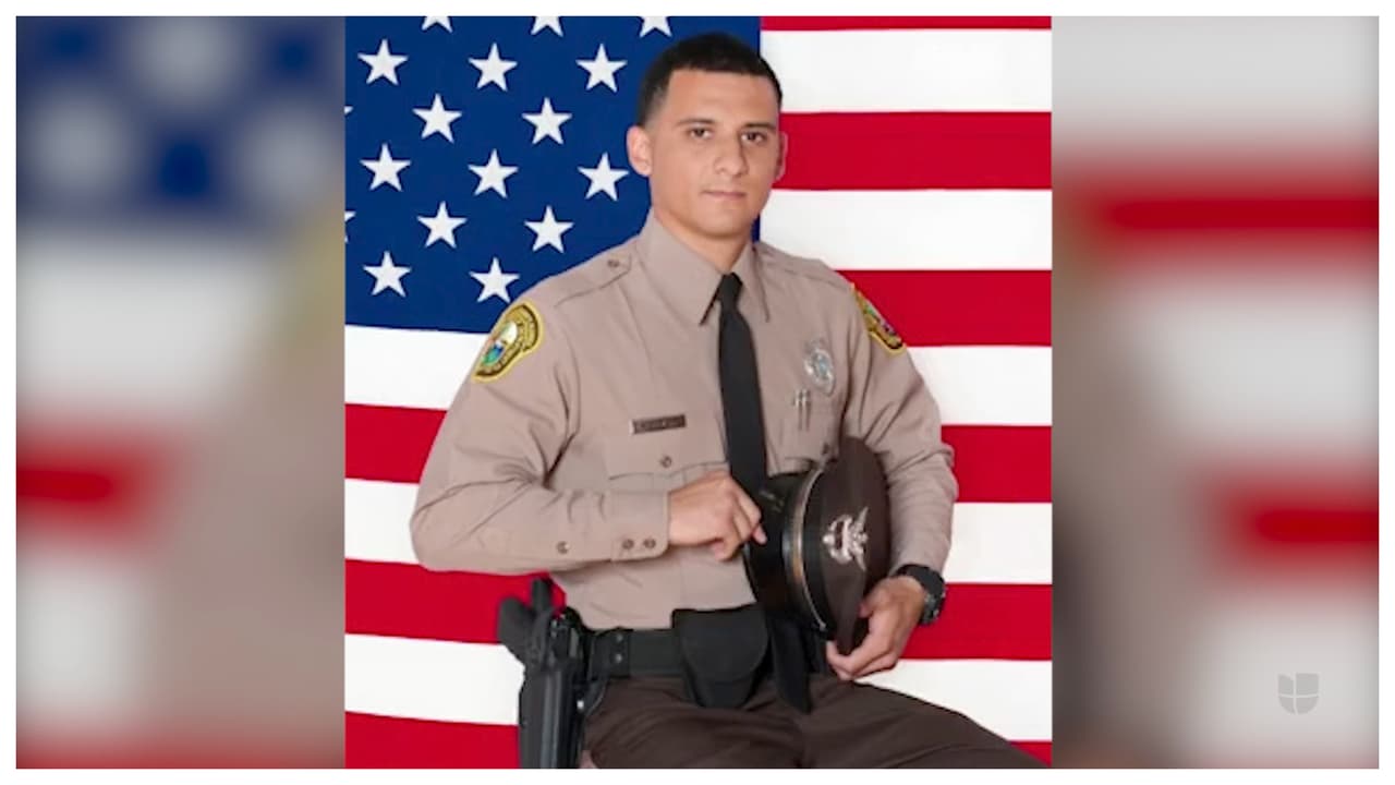 Rinden honores a policía de Miami-Dade caído en el cumplimiento de su deber