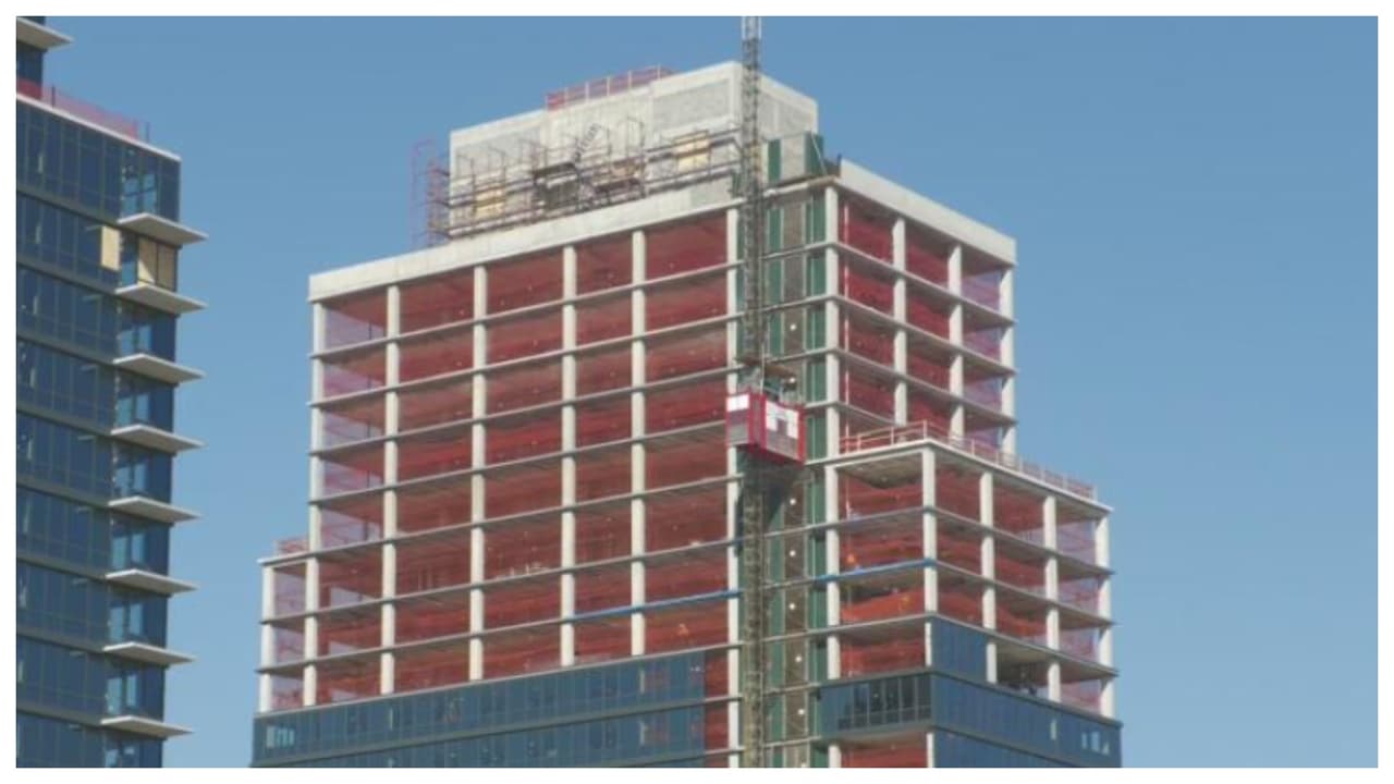 Anuncian inversión de $430 millones para construir 1,500 viviendas asequibles
