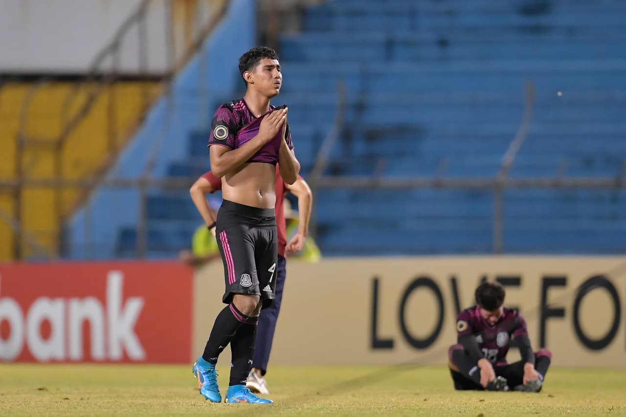 Guatemala venció a México en penales (2-1) tras empatar 1-1 en el tiempo regular para calificar al Mundial Sub-20 de Indonesia 2023; el Tri se queda sin Copa del Mundo y sin los Juegos Olímpicos de París 2024.