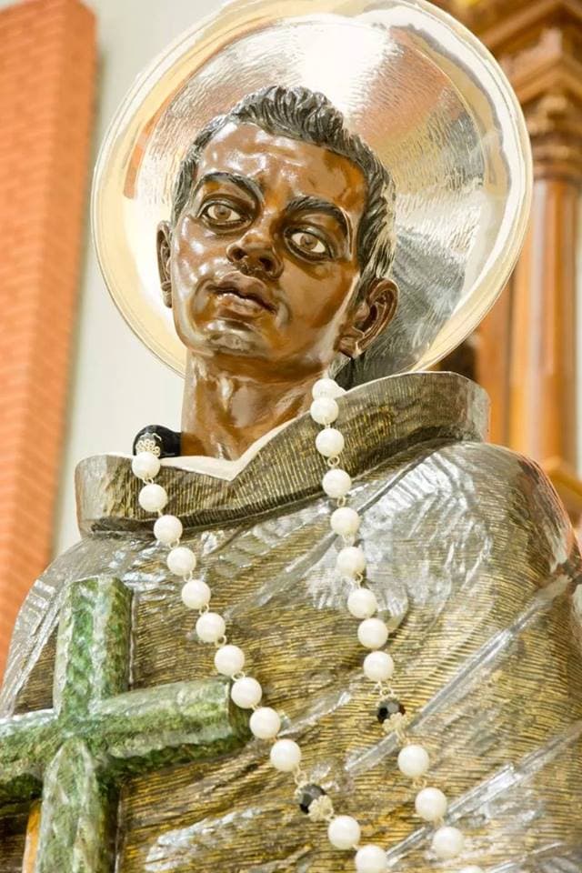 Su fiesta en el santoral es el 3 de noviembre, el día de su muerte. En varias ciudades de su natal Perú se hacen fiestas en su honor y hay procesiones de su imagen, siendo la principal la que sale de la Iglesia de Santo Domingo en Lima, en donde descansan sus restos.