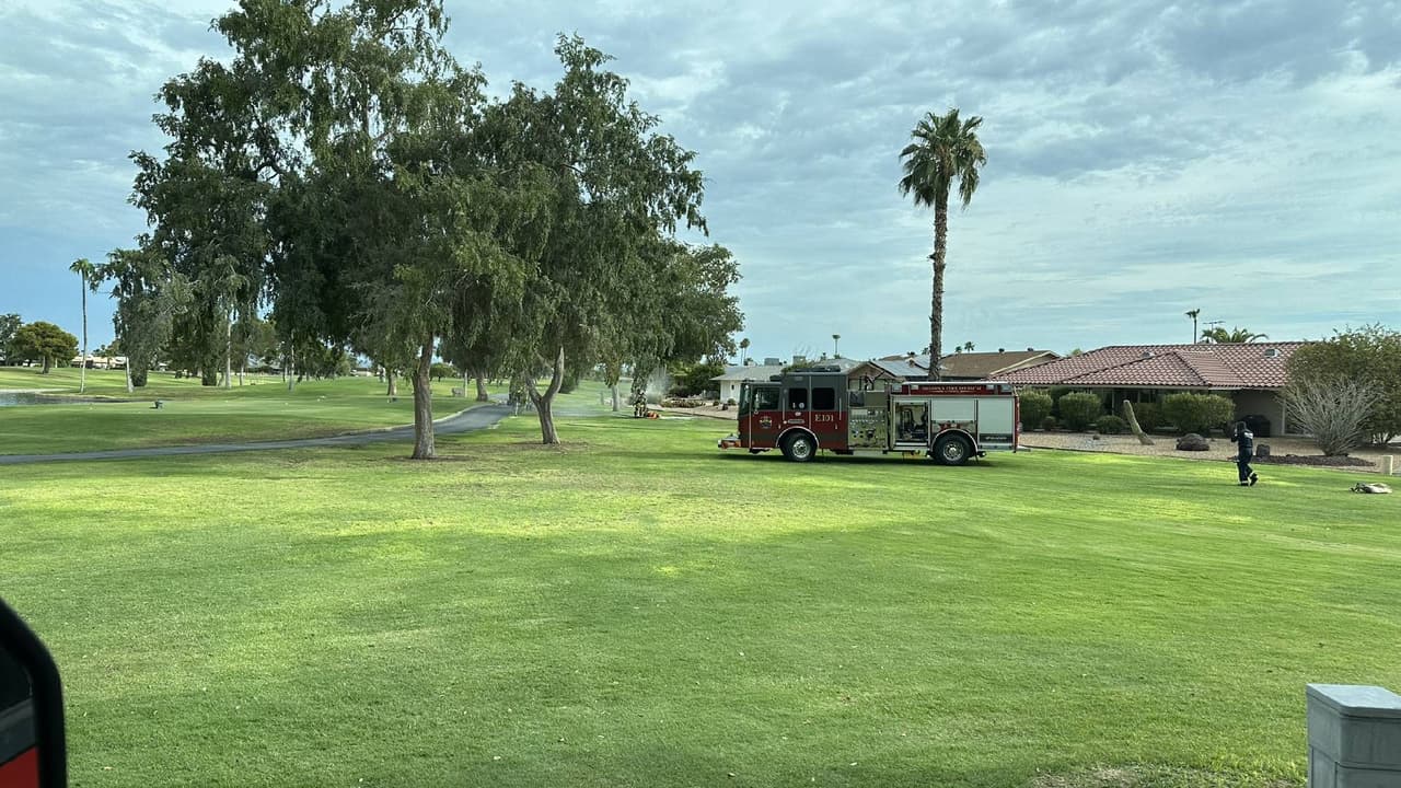El incidente ocurrió alrededor de las 8:30 de la mañana en el campo de golf de Pebblebrook, cerca de 128th Avenue y Beardsley Road.