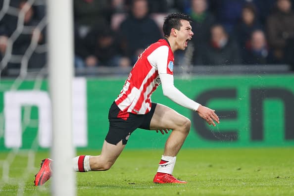 Hirving Lozano se ha convertido en una de las grandes joyas del fútbol mundial. Ha tenido una campaña de ingreso a Europa estupenda con el PSV y de inmediato los rumores de un posible traspaso a ligas más competitivas que la holandesa se han escuchado.
