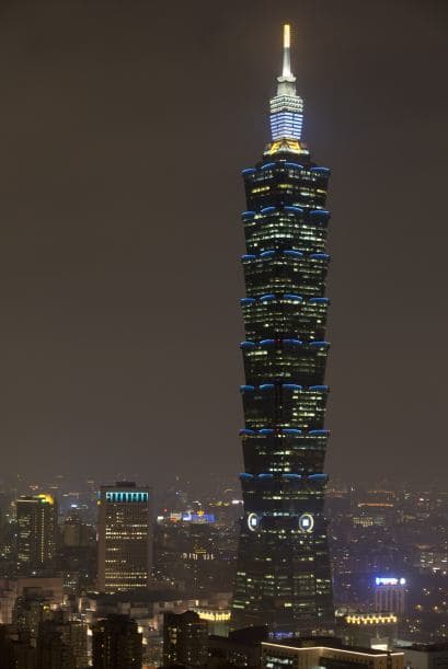 Las intervenciones tempranas en niños autistas ayudan a reducir la necesidad de apoyo educativo en el futuro. En la foto, el Edificio Taipei 101 en Taiwán.