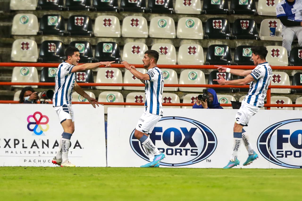 La delantera de Pachuca sale con la pólvora encendida golean 3-1 a Mazatlán y toman el liderato momentáneo del torneo.