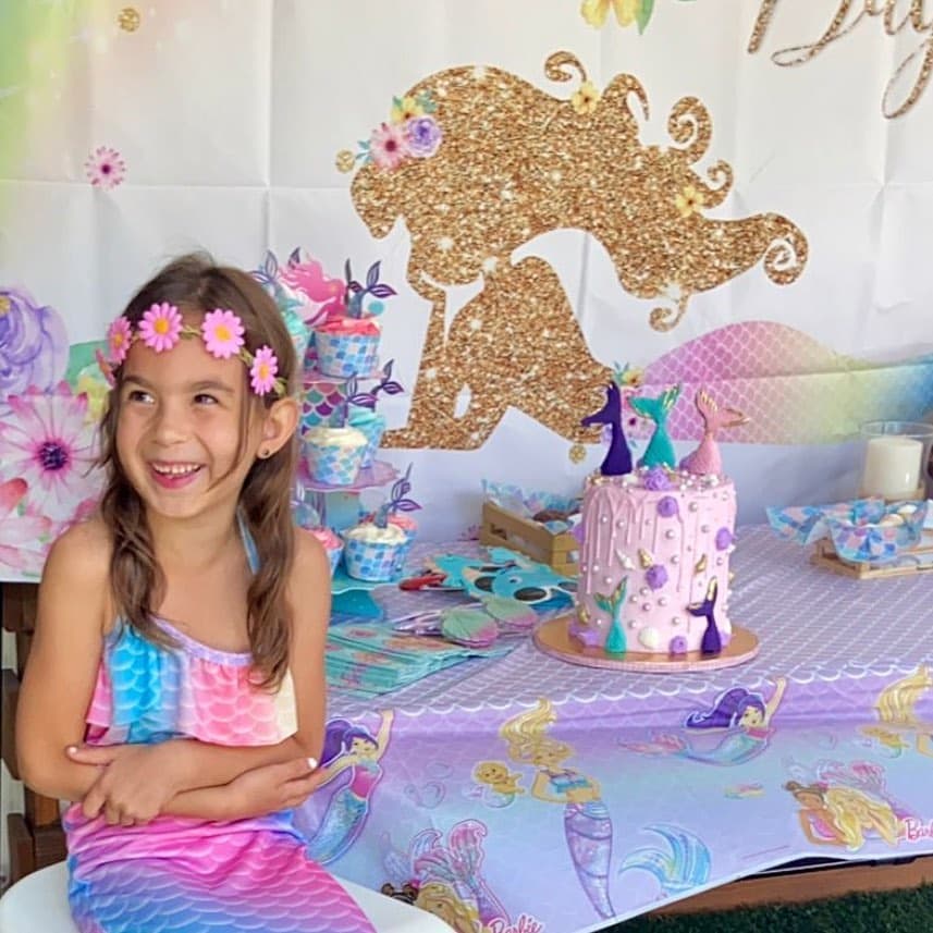 Su festejo fue como salido de los dibujos animados y ella lució como una mágica sirena.