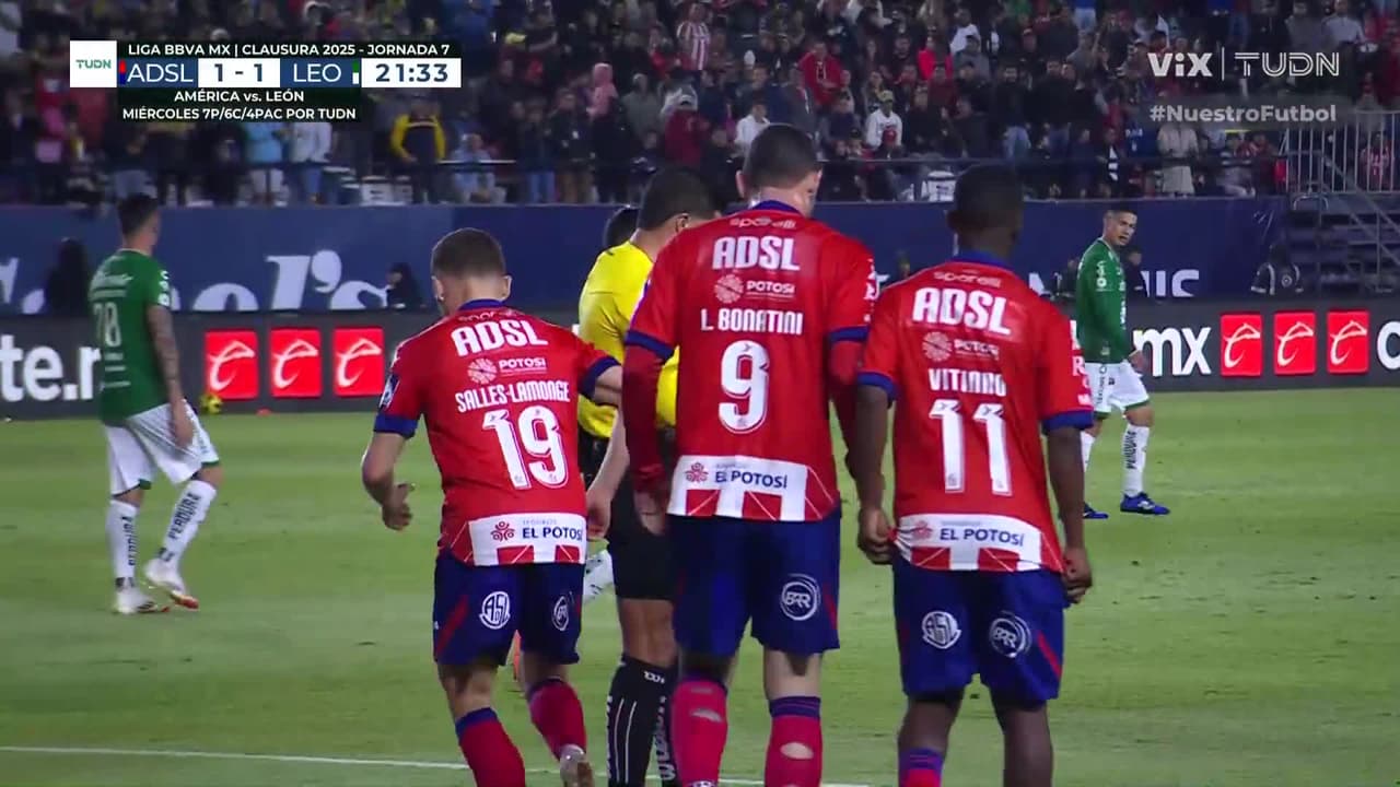¡Golazo de San Luis! Aparece Salles-Lamonge para empatar el partido