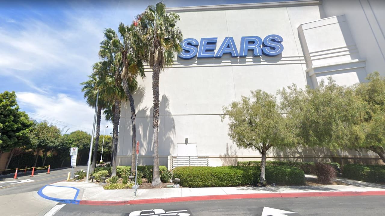 Ventura Sears: 3295 E Main St.