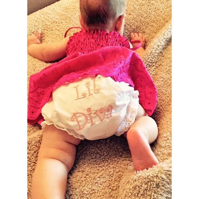 Es toda una diva como su famosa mami.