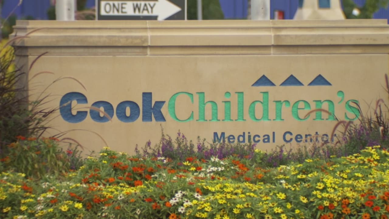 El hospital Cook Children’s requiere a empleados que se vacunen contra el covid-19
