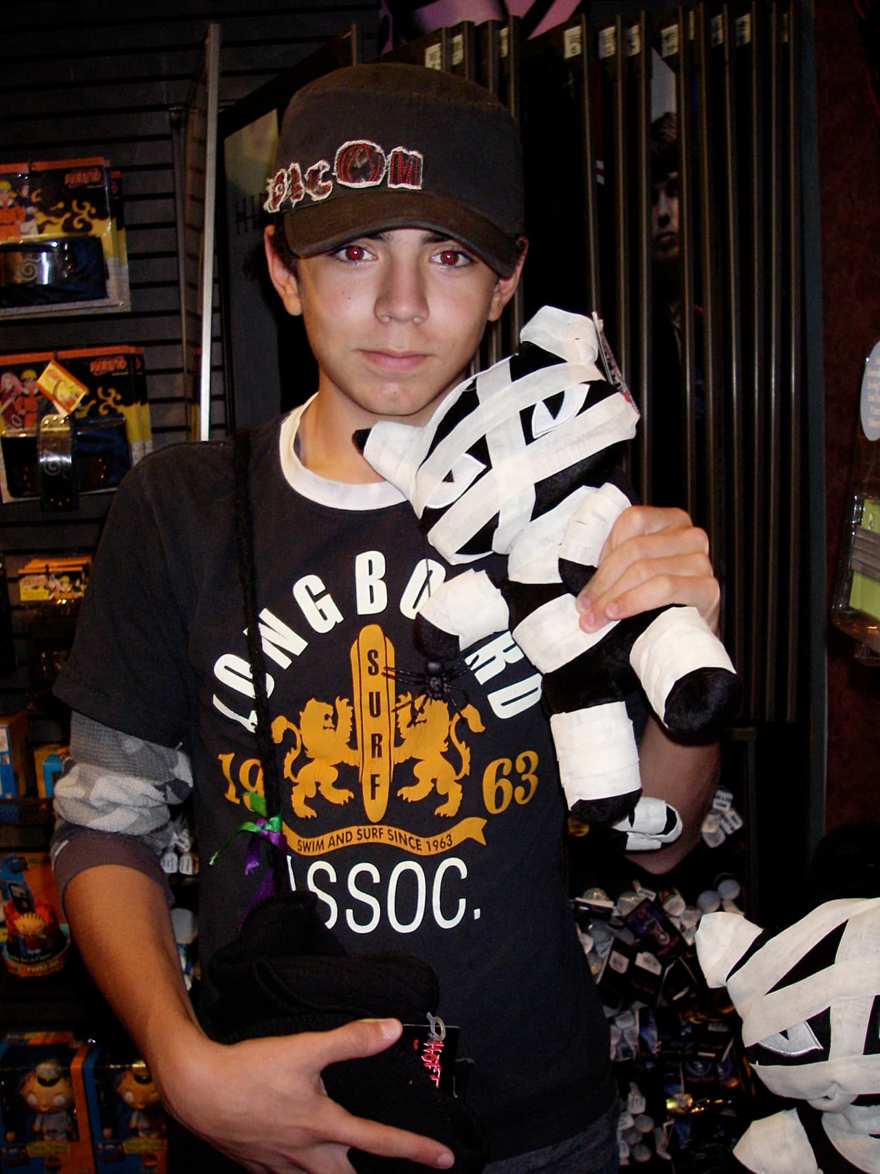 Una vez que dejó de ser un adorable niño, José Eduardo debutó en la adolescencia y comenzó a construir el camino que lo llevó a ser el galán adorado de sus fans.