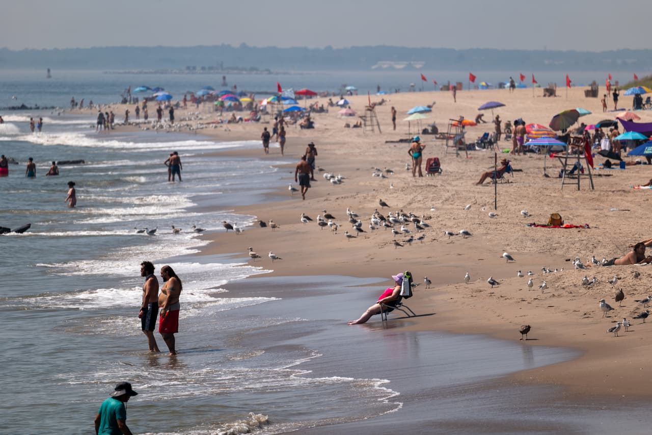 Así se veía la playa en Coney Island el miércoles 6 de septiembre.
