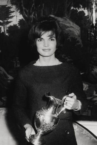 Fue uno de los peores días, de repente un U-2 se perdió… No recuerdo el último día, Bundy me decía que si la crisis hubiera demorado un par de días más, todos se hubiesen derrumbado, porque todos esos hombres estuvieron despiertos noches y días… P. 262