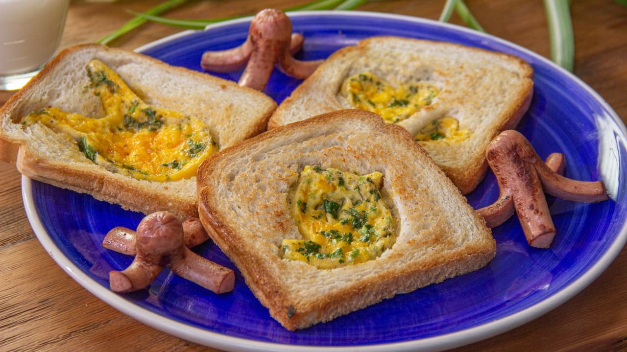 Huevo en canasta de pan para niños ¡ricos y divertidos!