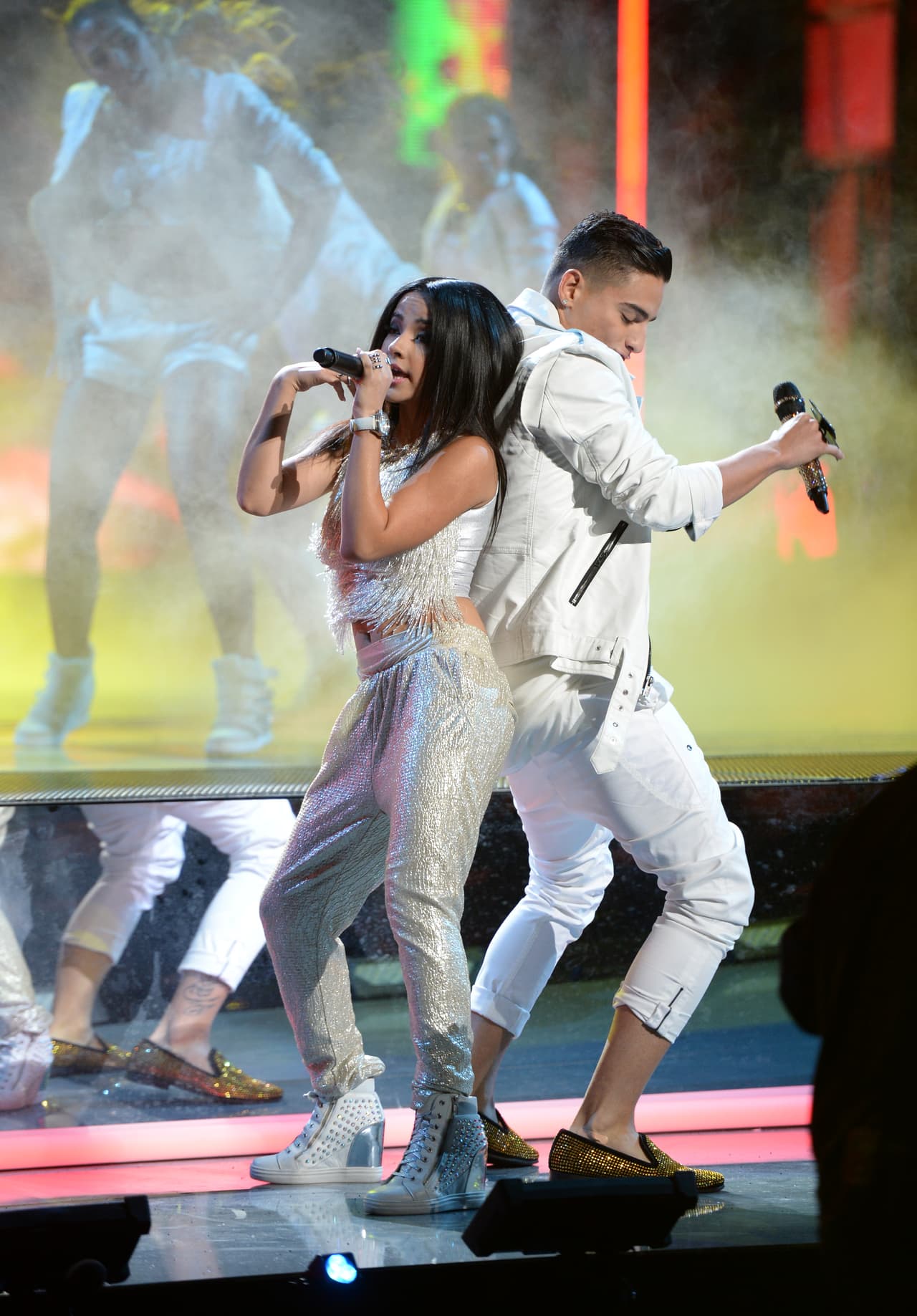 Becky G y Maluma también pusieron el ritmo sobre el escenario de Latin GRAMMY 2013.