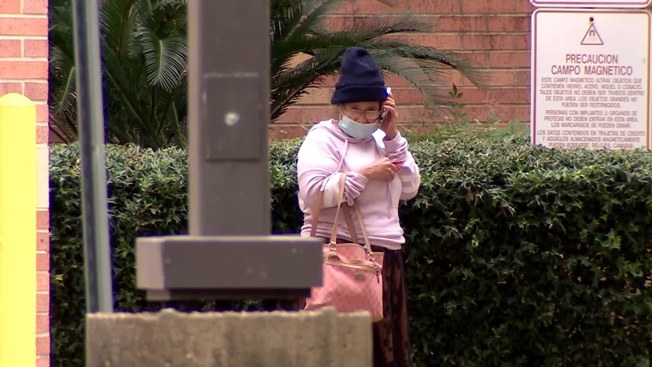 Cielos nublados y el termómetro ubicado en los 39 grados Fahrenheit como máxima fue el pronóstico del tiempo para el lunes 14 de diciembre.