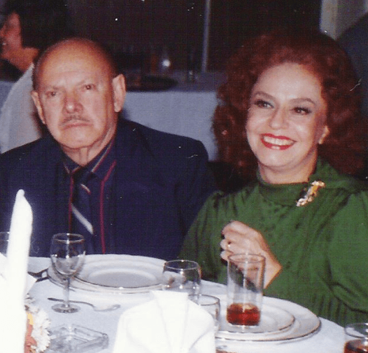 Respecto a la relación que tenían sus padres, el comediante recordó las divertidas diferencias entre ellos, dejando ver que existía una buena conexión. 
<br>