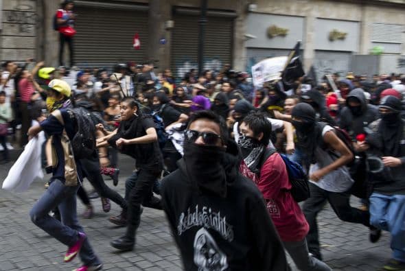 Durante la marcha los anarquistas provocaron varias estampidas.
