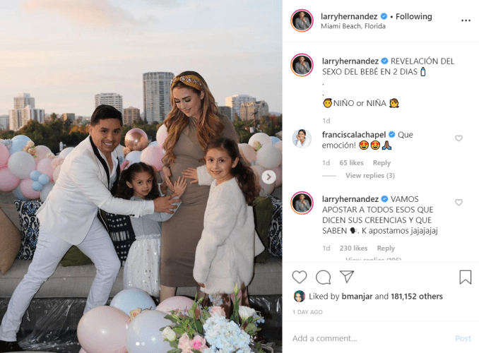 Tres semanas después el cantante reveló que están en espera de una niña.