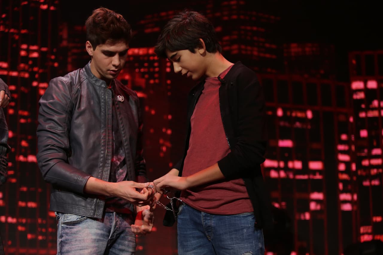 Tú también puedes ser parte del Backstage de tu programa favorito sumergiéndote en el tercer show en vivo de #LaBandaLIVE.