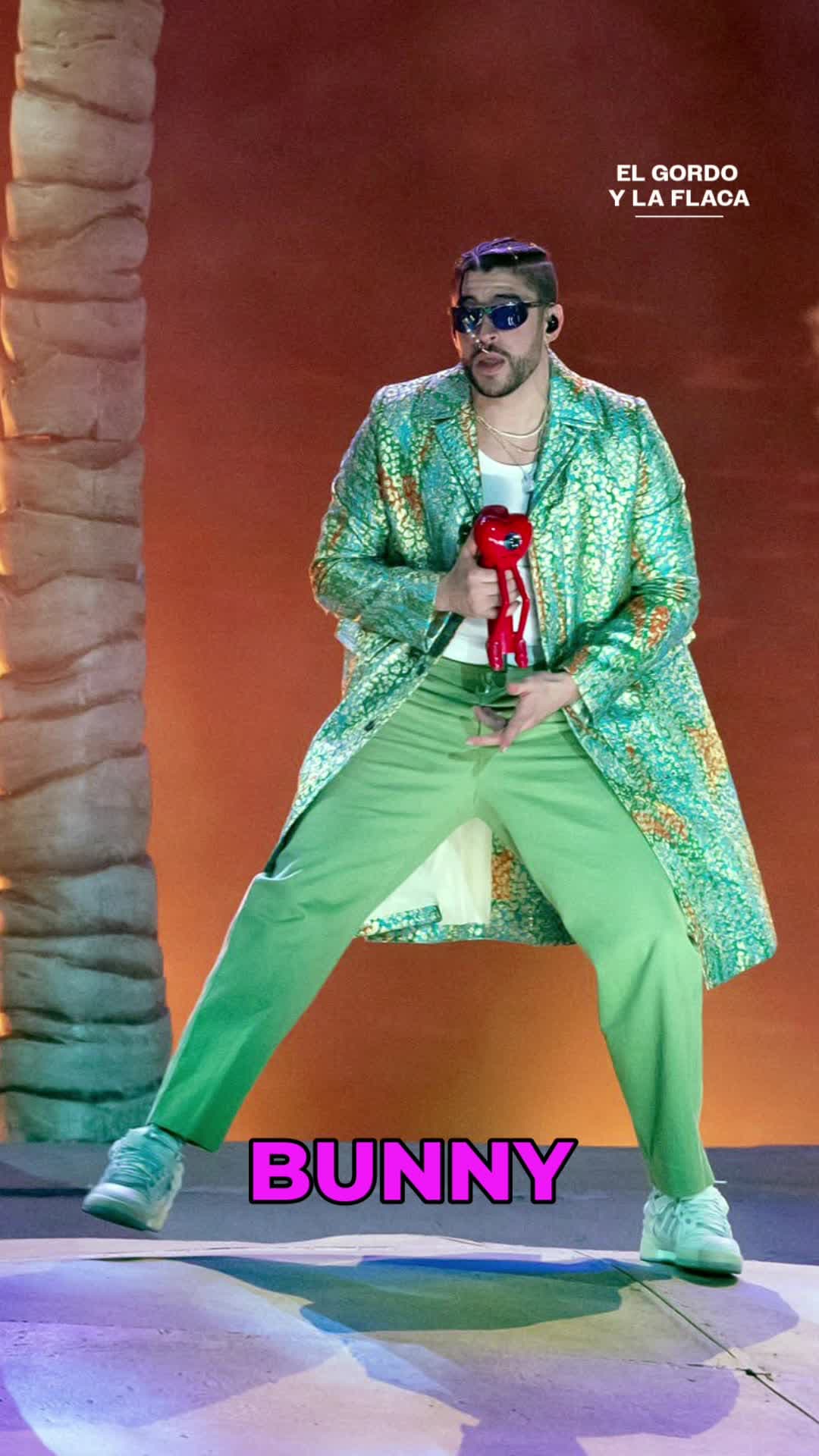 ¿Bad Bunny interpretará canciones de Juan Gabriel?