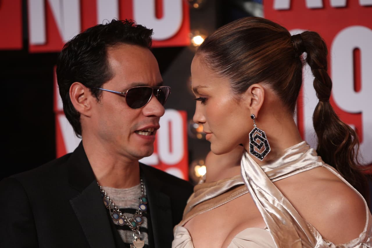 Con Marc Anthony en 2009.