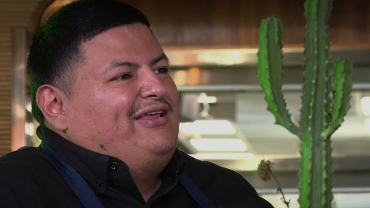 Cruzó la frontera de niño y ahora es un reconocido chef en EEUU: esta es su historia de superación