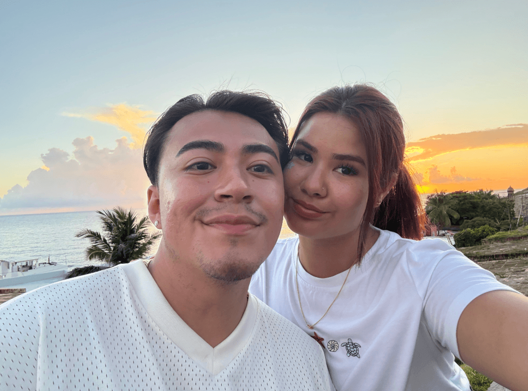 Mientras tanto, la familia de Kevin Mares al igual que su novia por los pasados 6 años, hacen todo lo posible para acelerar el traslado del cuerpo a Nueva York.