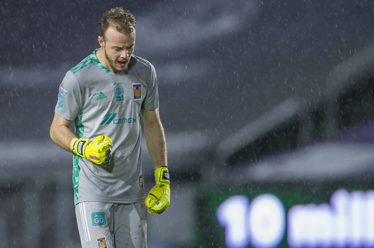 Miguel Ortega, arquero de la UANL.
