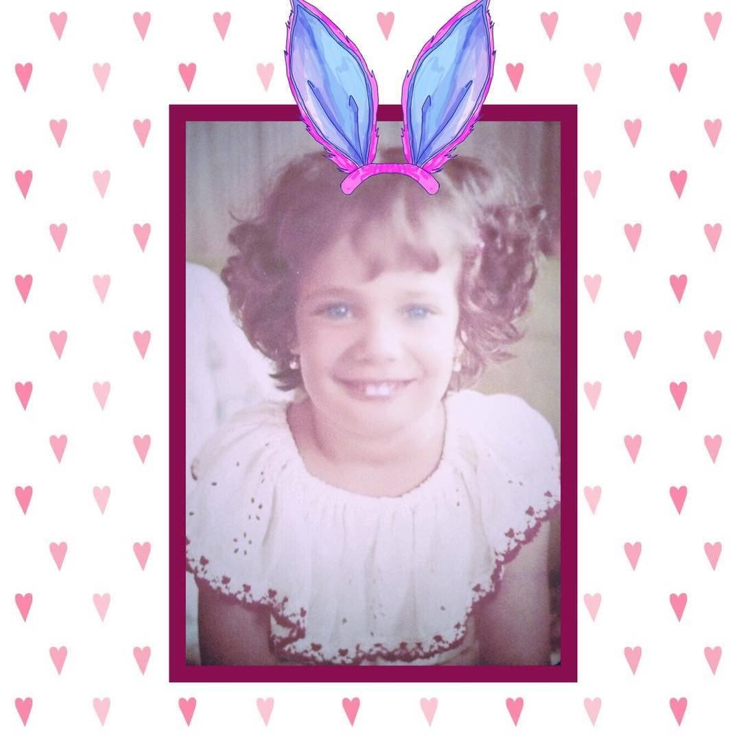 Durante su infancia, Dayanara estudio en el Colegio San Agustín de Bayamón, a donde tuvo oportunidad de regresar en 2009 para promover la campaña 5 mil pulgadas de amor y obtener una donación de cabello para confeccionar pelucas para la Sociedad Americana del Cáncer.