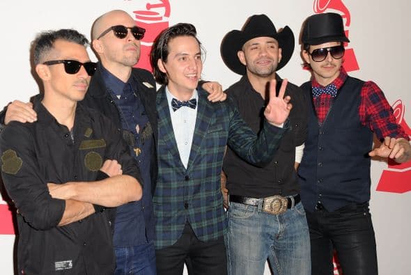 Los chicos de Kinky, quiénes están nominados como 'Mejor Disco Alternativo' están de lo más contentos en Las Vegas.