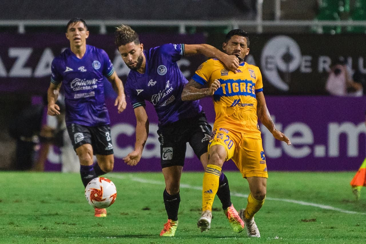 Nahuel Guzmán da positivo por COVID-19 por cuarta ocasión