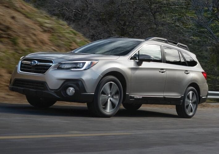 Subaru Outlander, modelos 2007 a 2020. El robo de estas autopartes se puede realizar en minutos, si el vehículo tiene la altura suficiente para facilitar el acceso. Los ladrones usan un gato y una esmeriladora angular para extraerlos de la parte baja del auto.