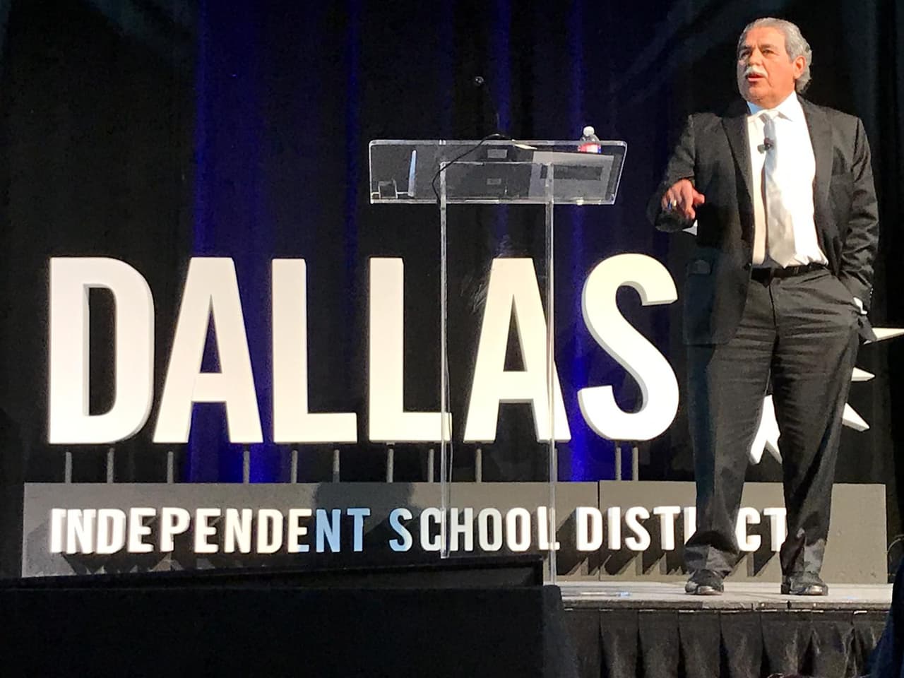 La colaboración del Distrito de Colegios Comunitarios del Condado de Dallas y la Universidad del Norte de Texas en Dallas ha aumentado las academias universitarias en el distrito.