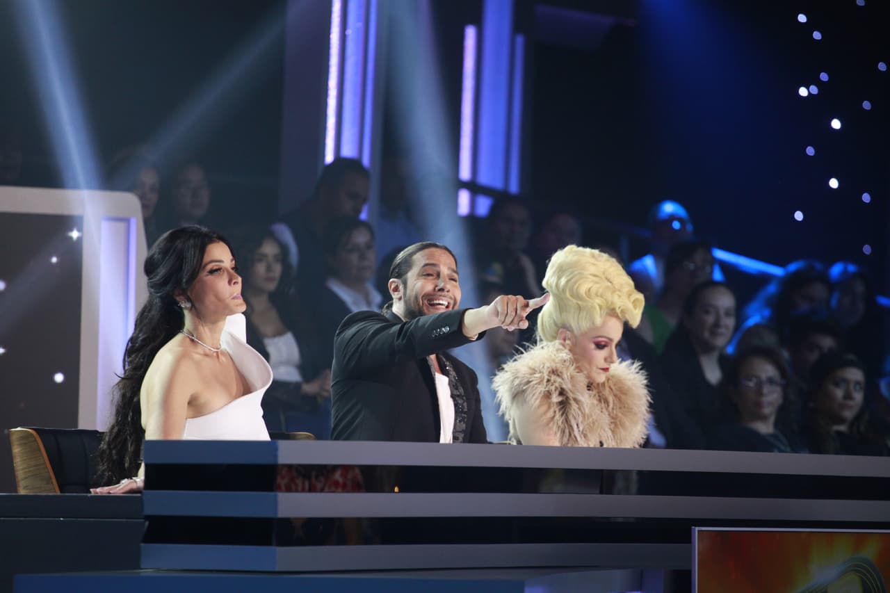 Esta no sería la única vez en que Joaquín externara su preferencia por la cantante colombiana: "A mí me pasa algo que se llama magia, y Greeicy la tiene".