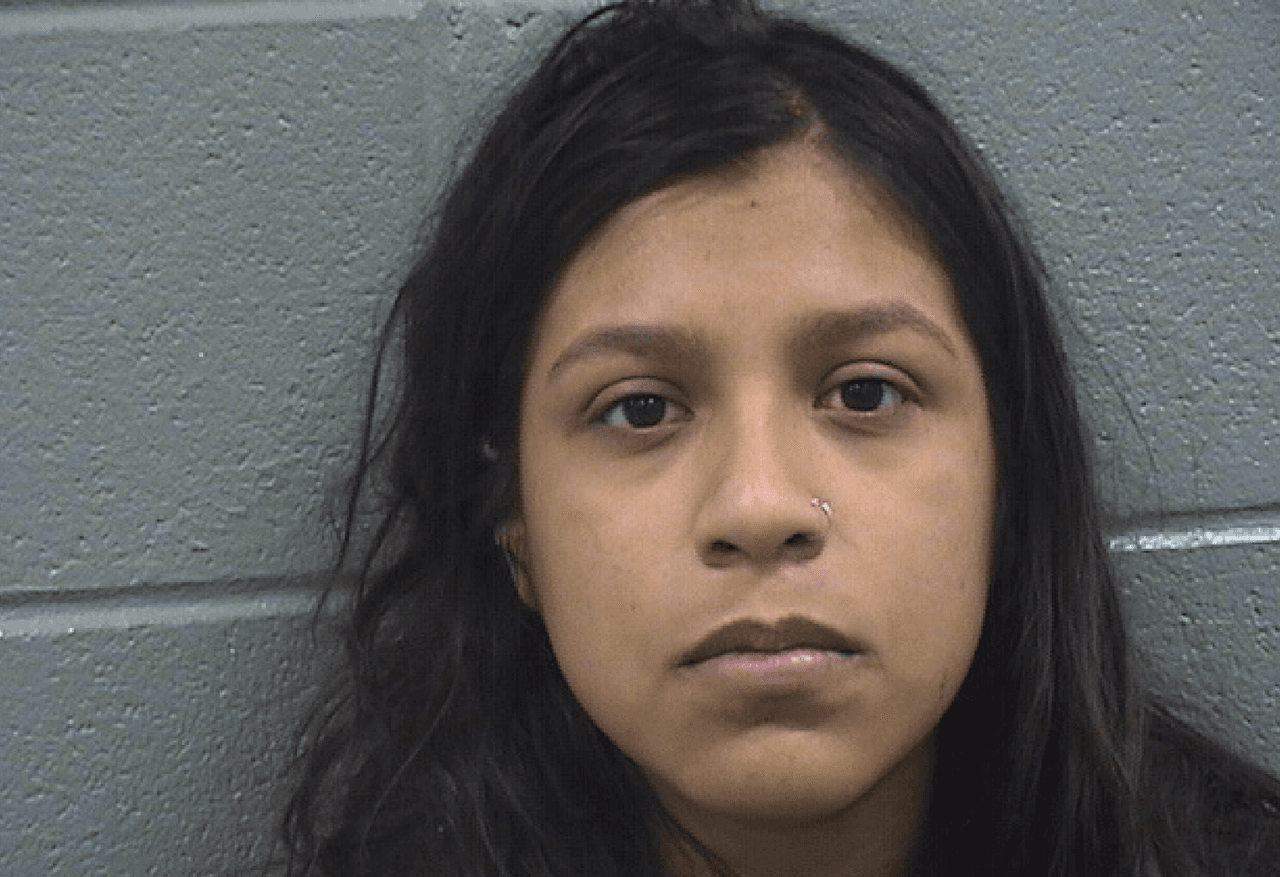 Liberan a Monzerat Pérez, la mujer que enfrenta cargos por choque donde murió alguacil