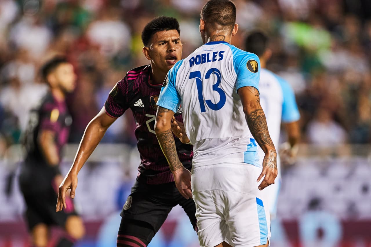 Tras su decepcionante debut ante Trinidad y Tobago, el Tricolor consiguió su primera victoria en la Copa Oro de la mano del 'Mellizo', quien hizo dos goles, y Orbelín Pineda, quien marcó el tercero.